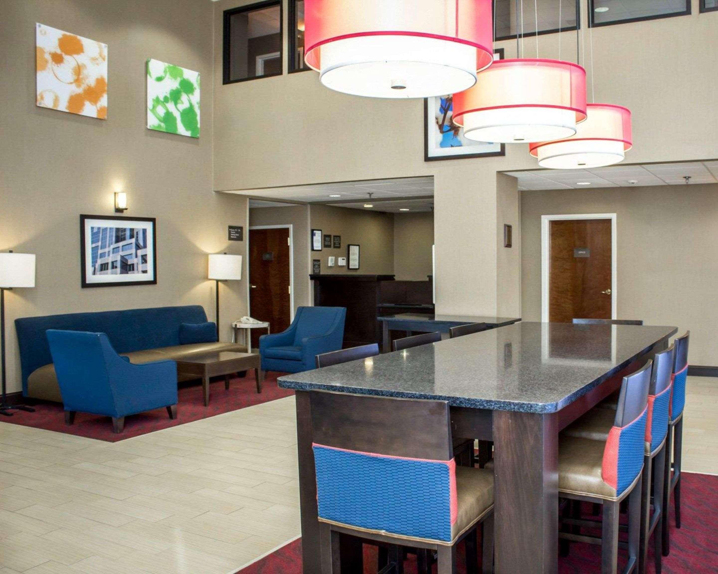 Comfort Inn & Suites Fuquay Varina Exterior photo