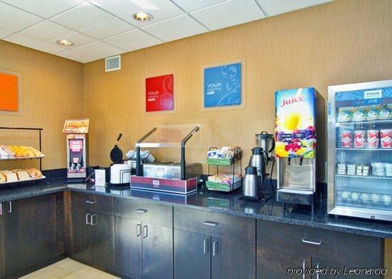 Comfort Inn & Suites Fuquay Varina Exterior photo